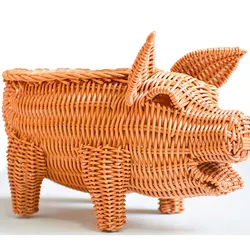 Woven Rattan Plastic Animal Pigger Shape Basket